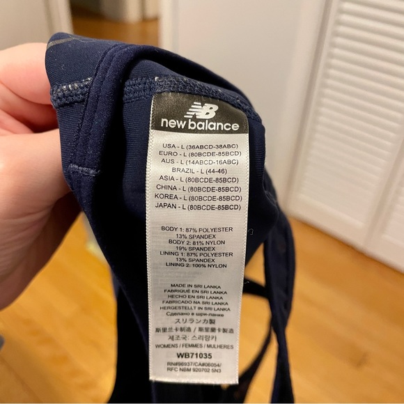 New Balance sports bra - Picture 4 of 4